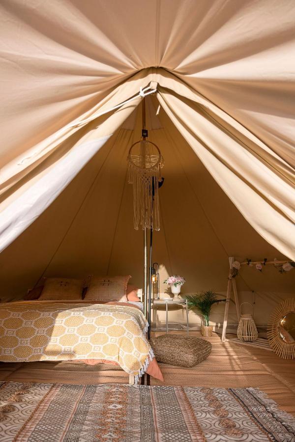 ホテル Glamping La Mimosa Conil コニル・デ・ラ・フロンテラ エクステリア 写真